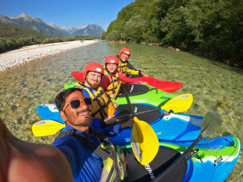 soca-valley-friends-kayaking
